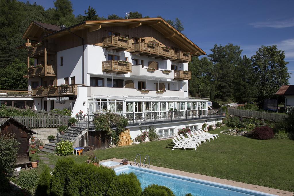 Naturhotel Edelweiss Terento Exterior foto